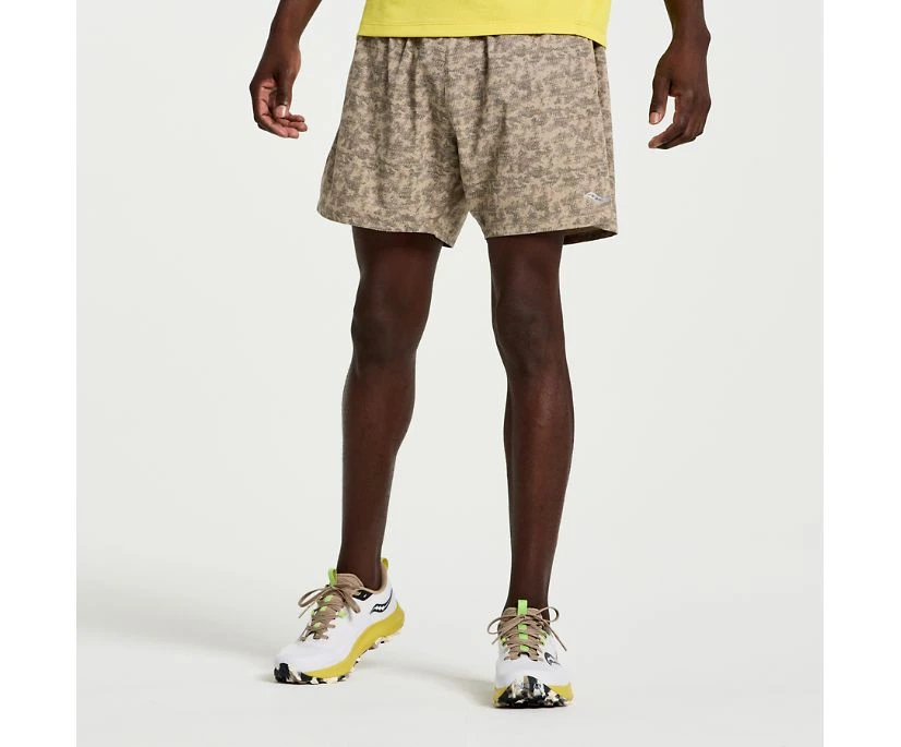 Saucony Men's Outpace 5" Short - Image 15